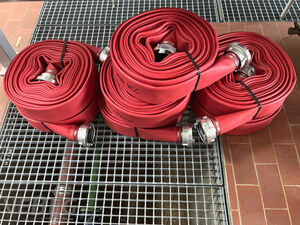 7 Stück Feuerwehr-Druckschläuche OSW Unidur B/75 mm