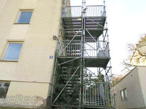 Baugerüst Layer Fluchttreppe (L x B x H) ca. 7,0 x 3,0 x 8,5 m