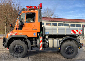 Zugmaschine Unimog 405/12 U 400