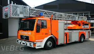 Feuerwehrdrehleiter Metz DLK 23/12