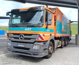 Müllwagen Mercedes 3236 8x2-6