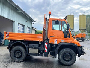 Zugmaschine Unimog U400 NKS-Z-UGN-42K