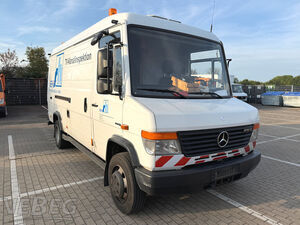 Lkw Mercedes 816 D Kasten