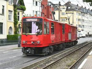 Schienenschleifzug, bestehend aus: